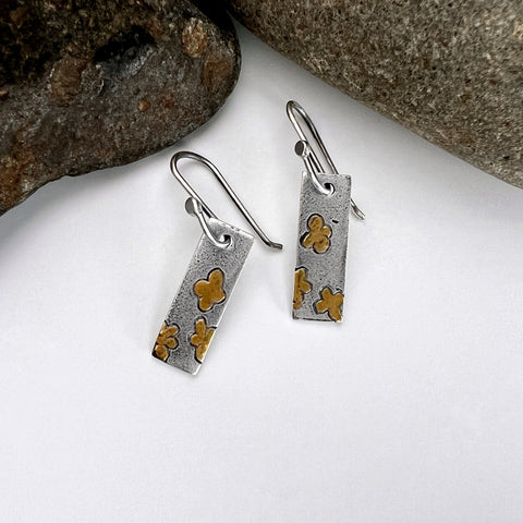 Dainty Silver Flower Earrings