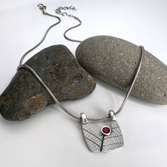 Modern Silver Leaf Necklace