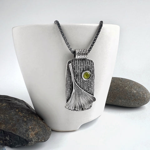 Ginkgo Love Pendant