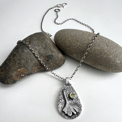 Ginkgo Love Teardrop Necklace