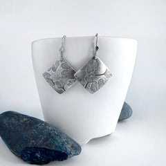 Ginkgo Leaves in Silver 2