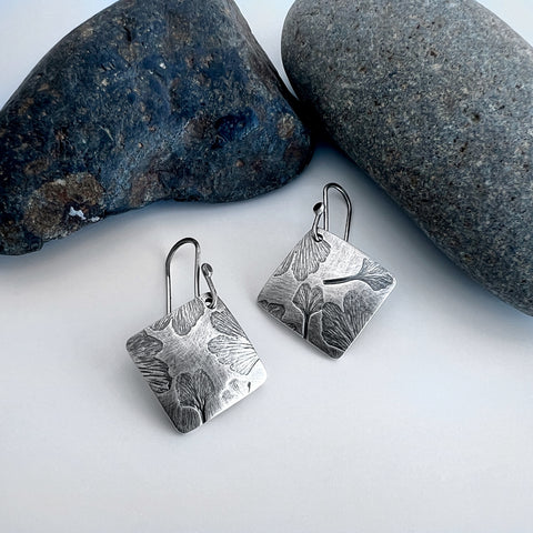 Ginkgo Leaves in Silver 2