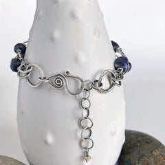 Sodadite, Pearl and Silver Bracelet